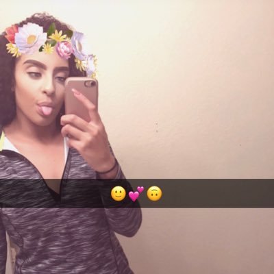 19 🌸 Jaja and Hugghood 💕 bout that money 💸