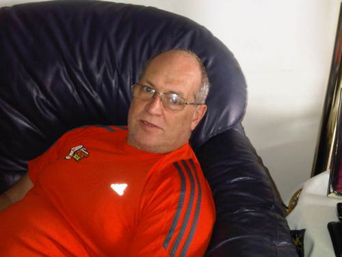 ossiediaz's profile picture. null