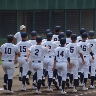 《公式》 1957年創部/ 過去の最高戦績.選手権京都大会ベスト４
北桑田高校は自然豊かでのびのびと練習ができます。また選手たちは本気で野球に取り組むことを目標に日々全力で練習を頑張っています。
笑顔溢れる北桑田高校野球部！
選手・マネージャー大募集中です！！
#高校野球   #北桑田高校   #野球部