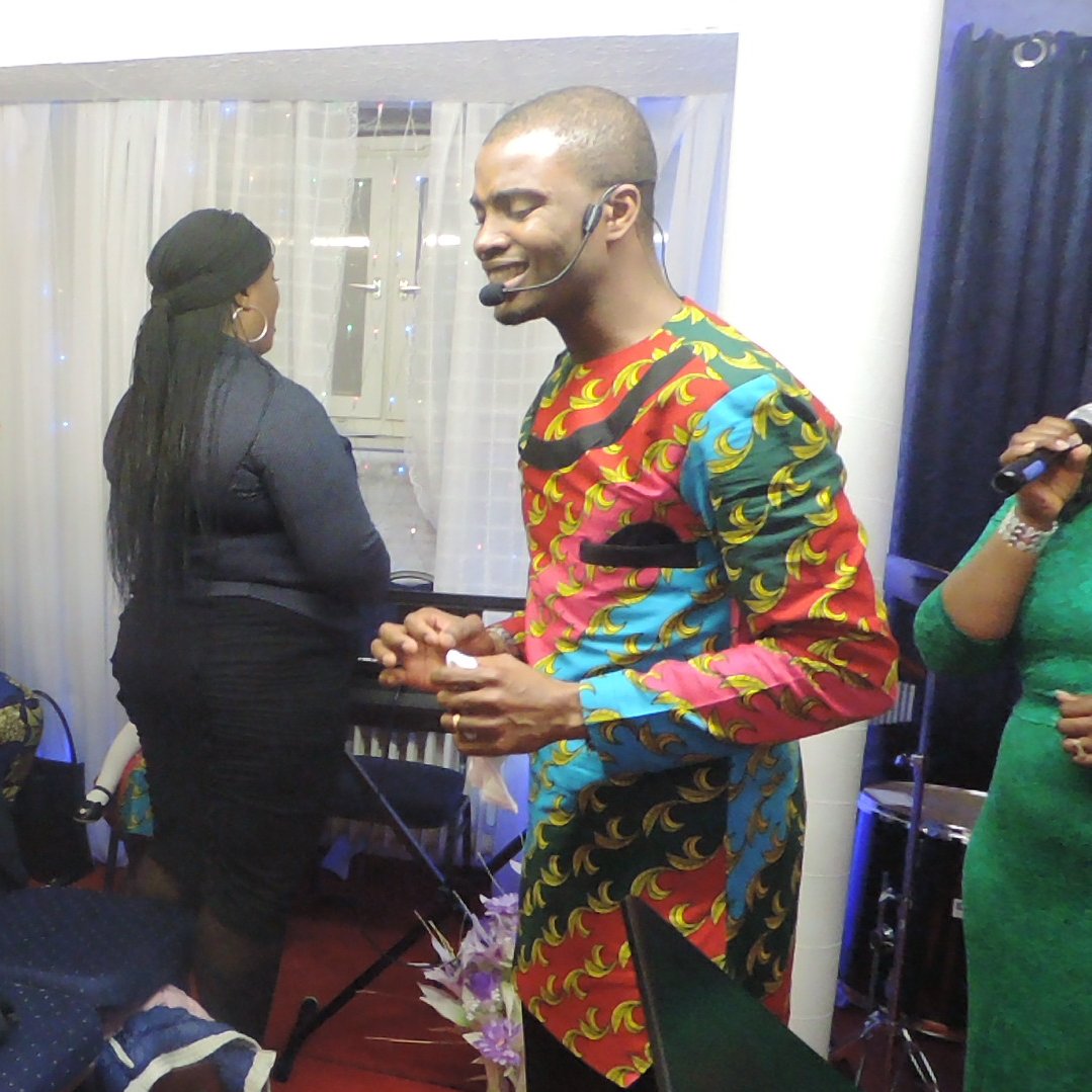 Cyrussrichie's profile picture. Worship Leader, Song writer and singer, Husband, Father and Son of The Most High God.