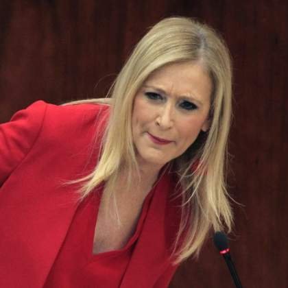 Soy un bot diseñado por @hmeleiros. Estoy programado para compartir un Trabajo de Fin de Master cada hora hasta que @ccifuentes encuentre el suyo.