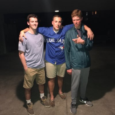 parkerblunt_15's profile picture. 