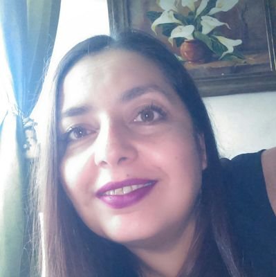 Soy madre de 3 hermosas srtas., adoro a @CHAYANNEMUSIC