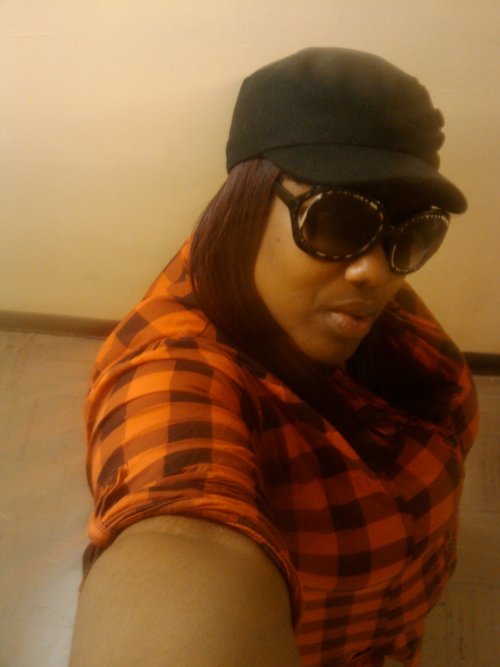 im single sexy and free !! not looking for a dude im looking for a real man that kno's how to keep it 100 all the way!!