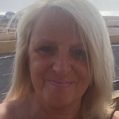 lou54395761's profile picture. Royal Family General News Health History