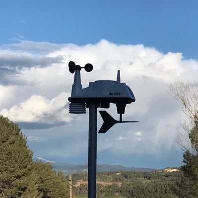 Estació Meteorològica a Sant Martí de Tous. Vantage Vue al centre del poble. Bresser 7 en 1 a 1Km del poble. Netatmo a zona Torrent. NOMÉS METEO!