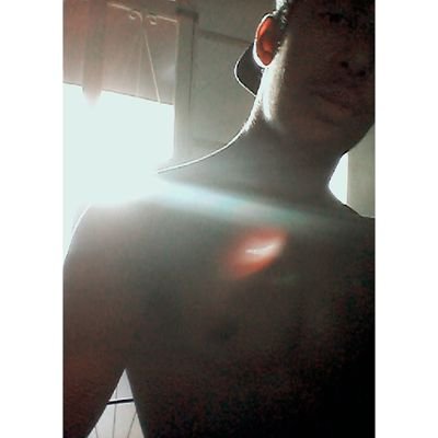 E_T_15's profile picture. Geminiano ♊

Ser feliz apenas 😏❤