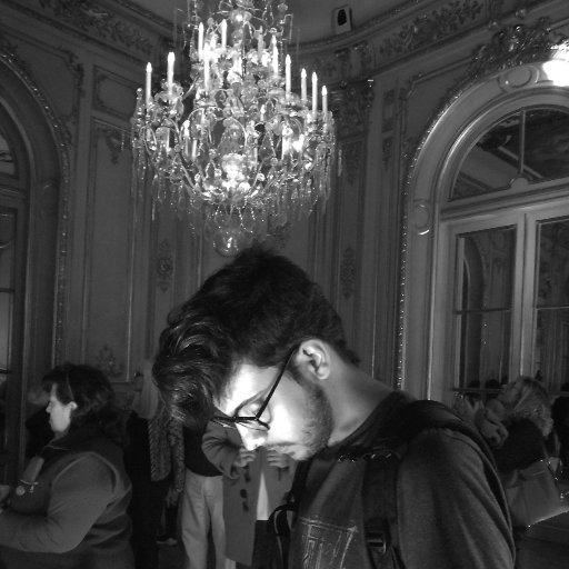 darkraybans's profile picture. 