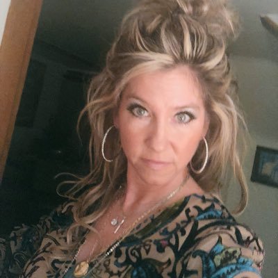 Qtbaby0206's profile picture. I’m a lover, not a fighter💕