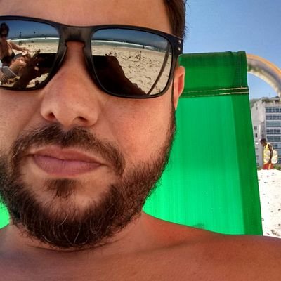 themontz's profile picture. 