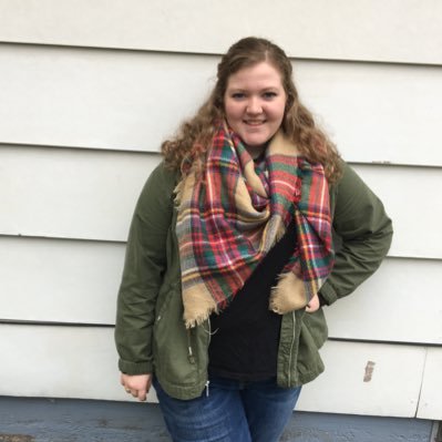 EmmaLeeds98's profile picture. 20 | Future Educator 👩🏼‍🏫