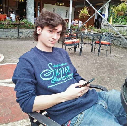 REHAVKahlil's profile picture. Ako si Kahlil anak ni Alena at Ybarro(@AveryParaiso) *1st official parody account* 
FOLLOWED By @AveryParaiso @migo_adecer | @EncaPioneers