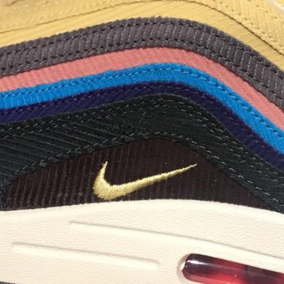 cookinbricks's profile picture. sneakers