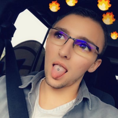 travis_folsom's profile picture. 