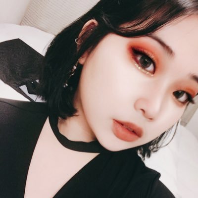 cosmetic99's profile picture. 코덕💕/ #냔네일