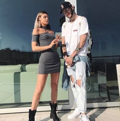 xfwaaron's profile picture. here for the drama 🙌🏽