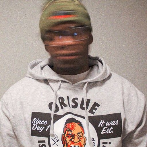 be chill and drink water.
@DRMNBG brand ambassador / @Twitch @Youtube content creator