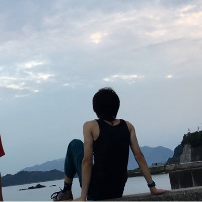 q111026d's profile picture. Engineer @ Fukuoka / Tweets are my own.