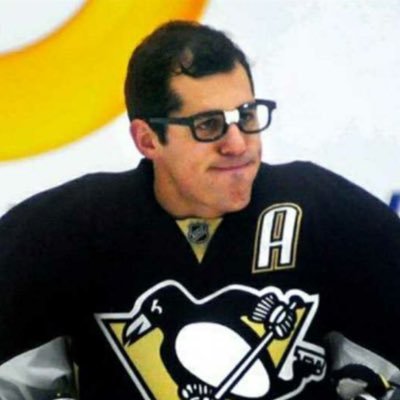 kingevgeni's profile picture. i probably like your team / 20 🏳️‍🌈