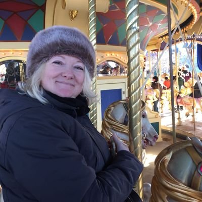 7eventhstranger's profile picture. 