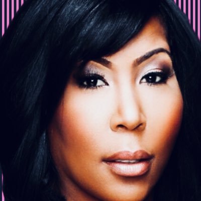 Multitalented Multimedia Personality/Co-Host at @dailyblastlive. Entrepreneur, Survivor, God Fearing Friend. For booking/inquiries: info@ebonysteele.com