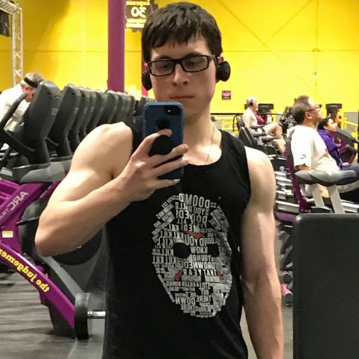 aj_alex215's profile picture. 