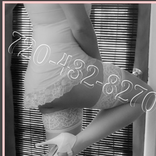 Crystal___West's profile picture. 