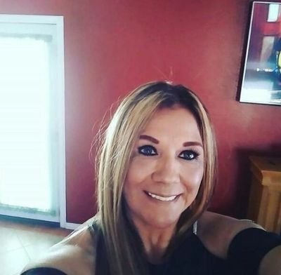 I'm a business woman, i trade and manage accounts for individuals to make profit..