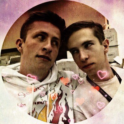 Pewtetiy1's profile picture. @Tewtiys followed me once. feels