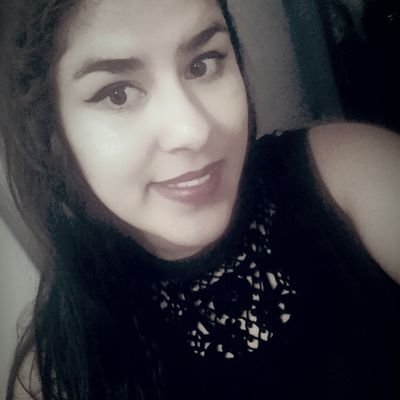yooznelly's profile picture. Scribo cuentos cortos y vivo historias largas pinto corazons y cocino enamorad soy d piel morna, morna pro claray voy cantando estrofas q saln d mi alma