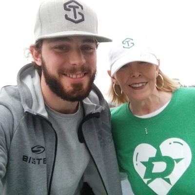 Hockey fan to the extreme
Love the Stars and volunteering