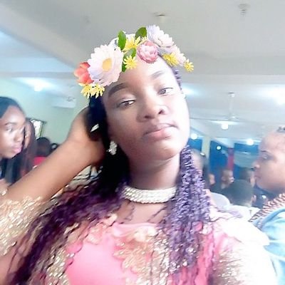 CutePerry4's profile picture. Fun . follows back luvs muzic