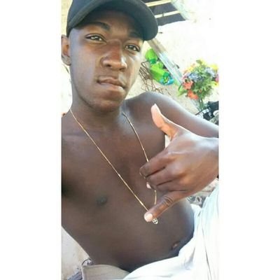 Que Nenhuma Dificuldade Roube A Nossa Fé 🙌🙏❤
/Flamenguista ❤/Sou Apaixonado Pela Minha Preta 💏😍❤/Muita Fé Em Deus 🙌 / Gratidão Pela Mãe Que Eu Tenho 👸❤❤