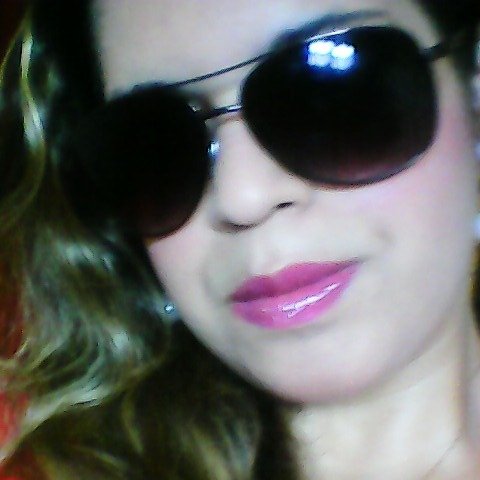 Carolylla Profile Picture