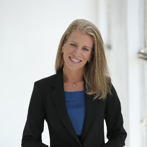 Connector • Cybersecurity • Alliances
Sales Coach• Evangelist • Cloud Strategist • Collaborator • Runner