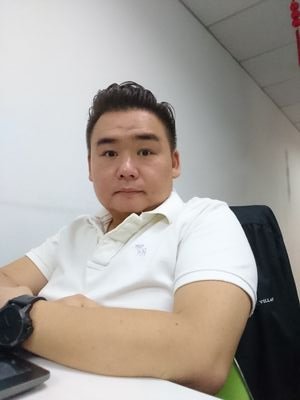 DericC5's profile picture. Slow down to enjoy your life