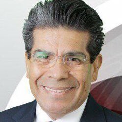 Reportero. 45 años de trayectoria. Columnista político. Director Gral. Semanario Primera Plana... Conductor noticiario “De Primera Mano”... TVD Primera Plana