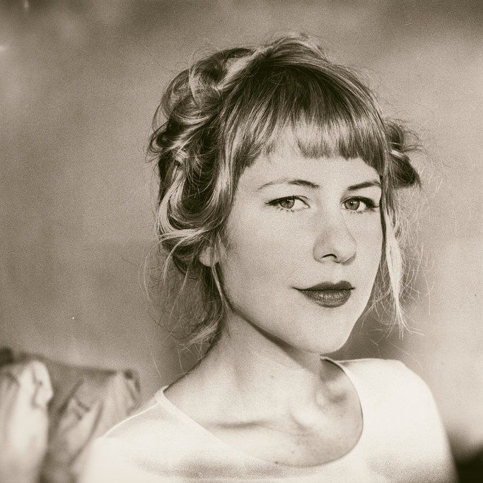 Dashmelchior's profile picture. Screenwriter with massive crush on radio and documentary formats
#lovingher #makingunorthodox #ourvoicesourchoices
https://t.co/CiXDkM02n4