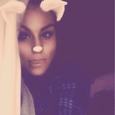 darkheartLiz86's profile picture. she's Hennessy in a tea cup🥃