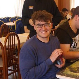 Ship building engineer, trying to be a competitive MTG & HS player, MTGO username: shemunu15; HS username: munuelson