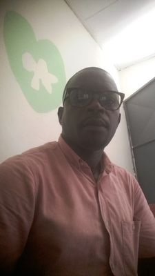 paul_gneba's profile picture. Prend la vie du bon côté