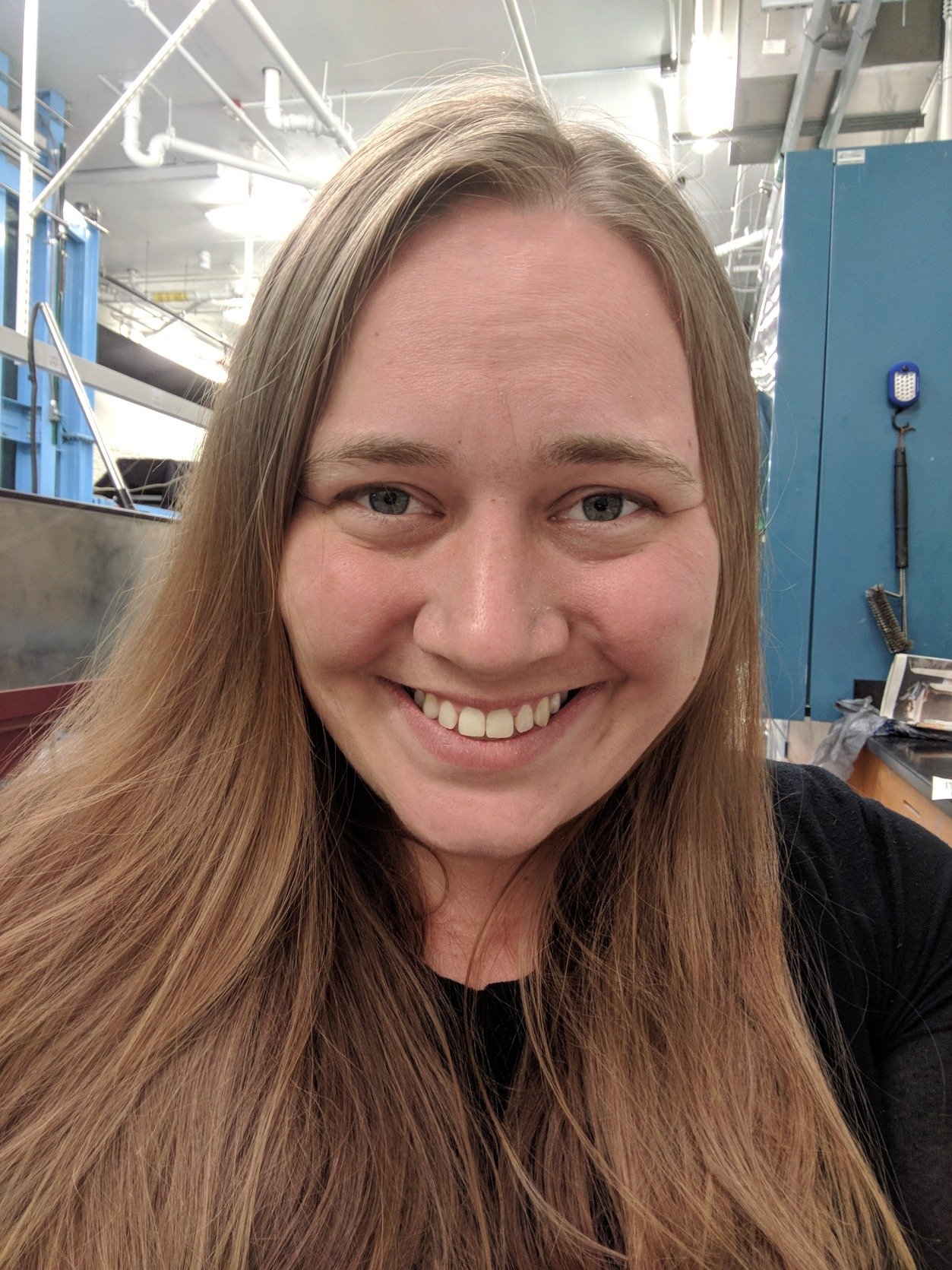 coffee lover. people-connector. asmr addict. master of arts.