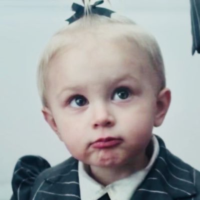 ❝ I'm not a baby! ❞ • Sister of Klaus and Violet Baudelaire • ❝ Careful... I BITE! ❞ • @asouerpbr • *FAN ACCOUNT*