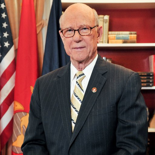 Senator Pat Roberts Profile