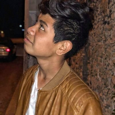 AlexRak_'s profile picture. Ig: alextzab_