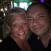 Donna Brown (@deee_beee1211) 's Twitter Profile