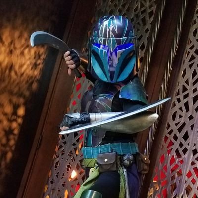 Geek girl extraordinaire! Mandalorian #1616, theater costuming, props, and stage managing, reading, writing, imagining.....may the list go on forever.