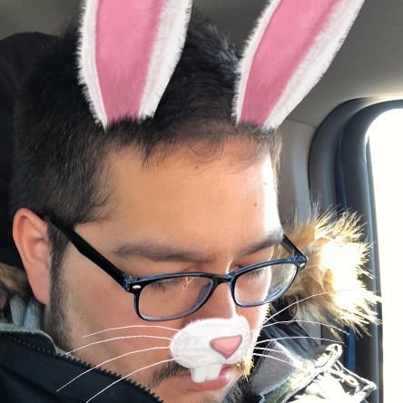 McWacket's profile picture. just a guy trying to Twitter in a way that will make my kids think I'm cool