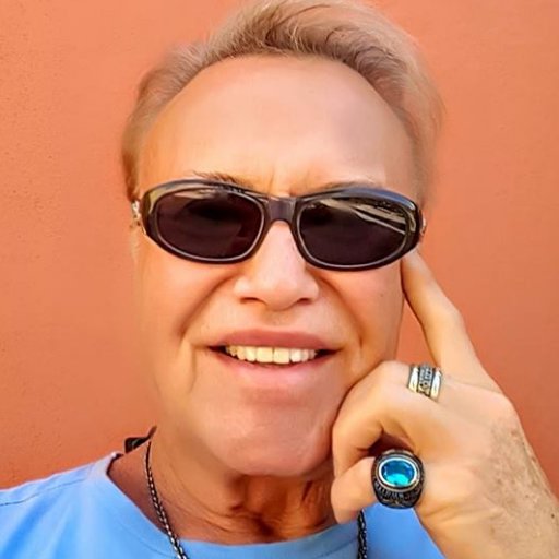 RichardAlmada_'s profile picture. Curator : Art, Fashion, Style