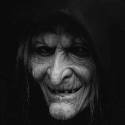Artist. ADHD. Mother of goblins. Collector of waifs & strays. EDS. Arthritis. Sjorgrens. Grave’s. Lypoedaema. Pragmatist.